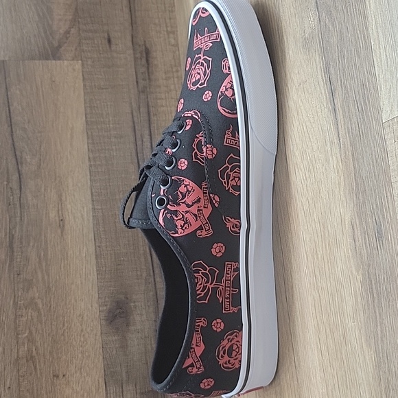 Vans  Black and Pink Patterned Sneakers - Picture 5 of 11